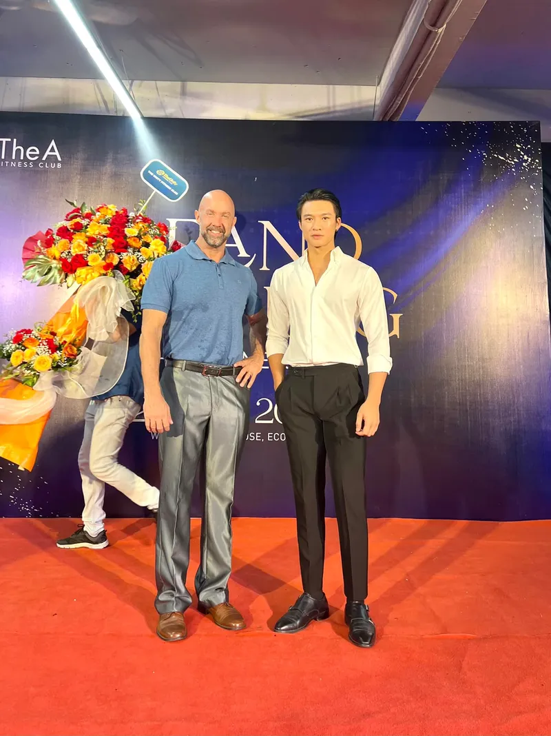 Bài tập đỉnh cao từ Mister Fitness Đinh Công Tú Bài tập đỉnh cao từ Mister Fitness Đinh Công Tú