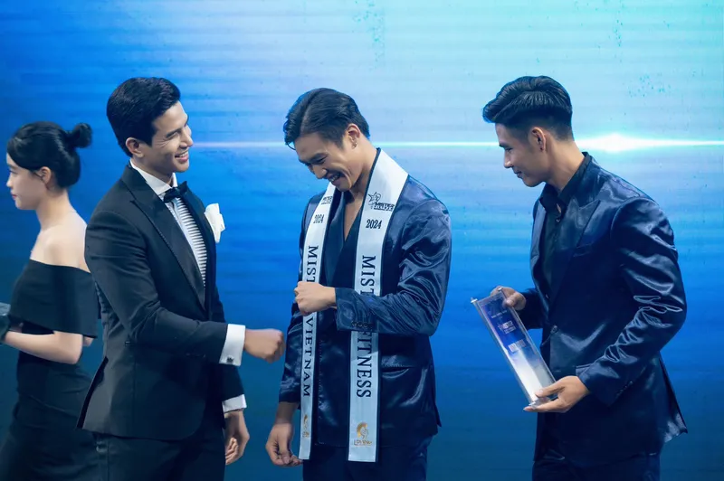 Hành trình sức khỏe cùng Mister Fitness Đinh Công Tú Hành trình sức khỏe cùng Mister Fitness Đinh Công Tú