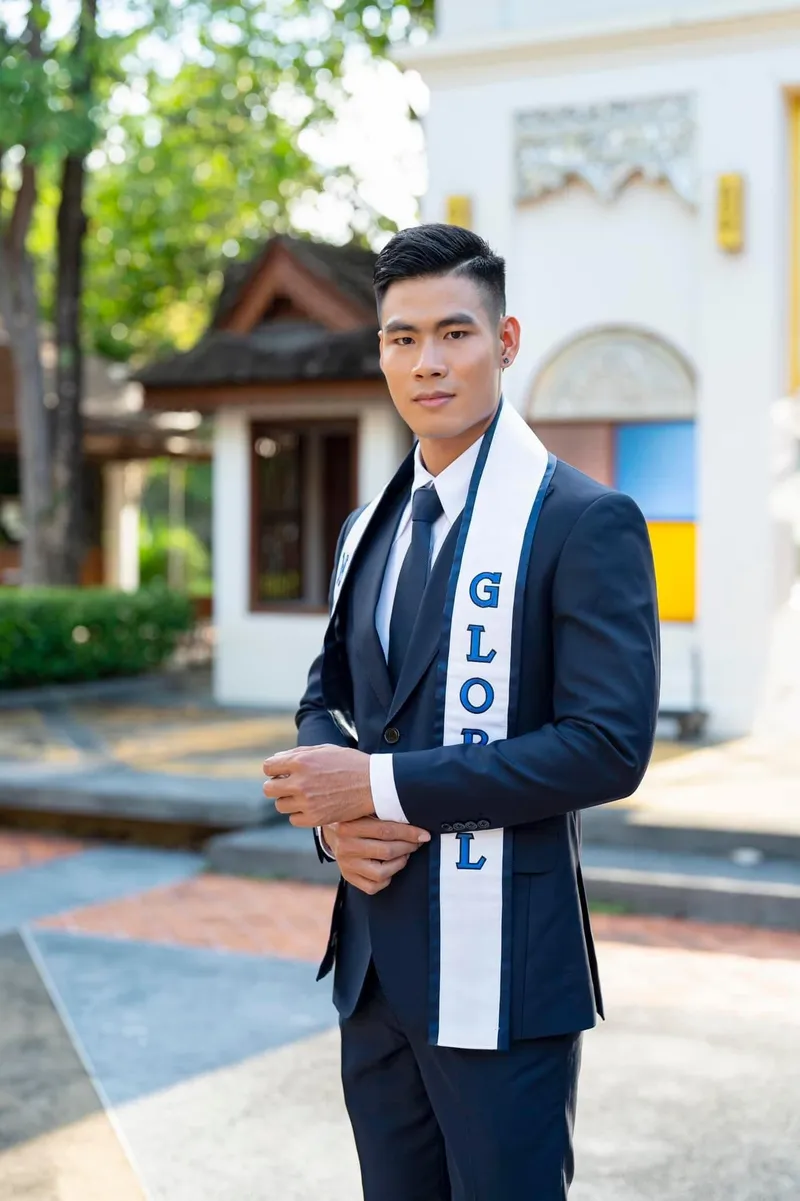 Khám phá diện mạo mới của Nam Vương Danh Chiếu Linh Khám phá diện mạo mới của Nam Vương Danh Chiếu Linh