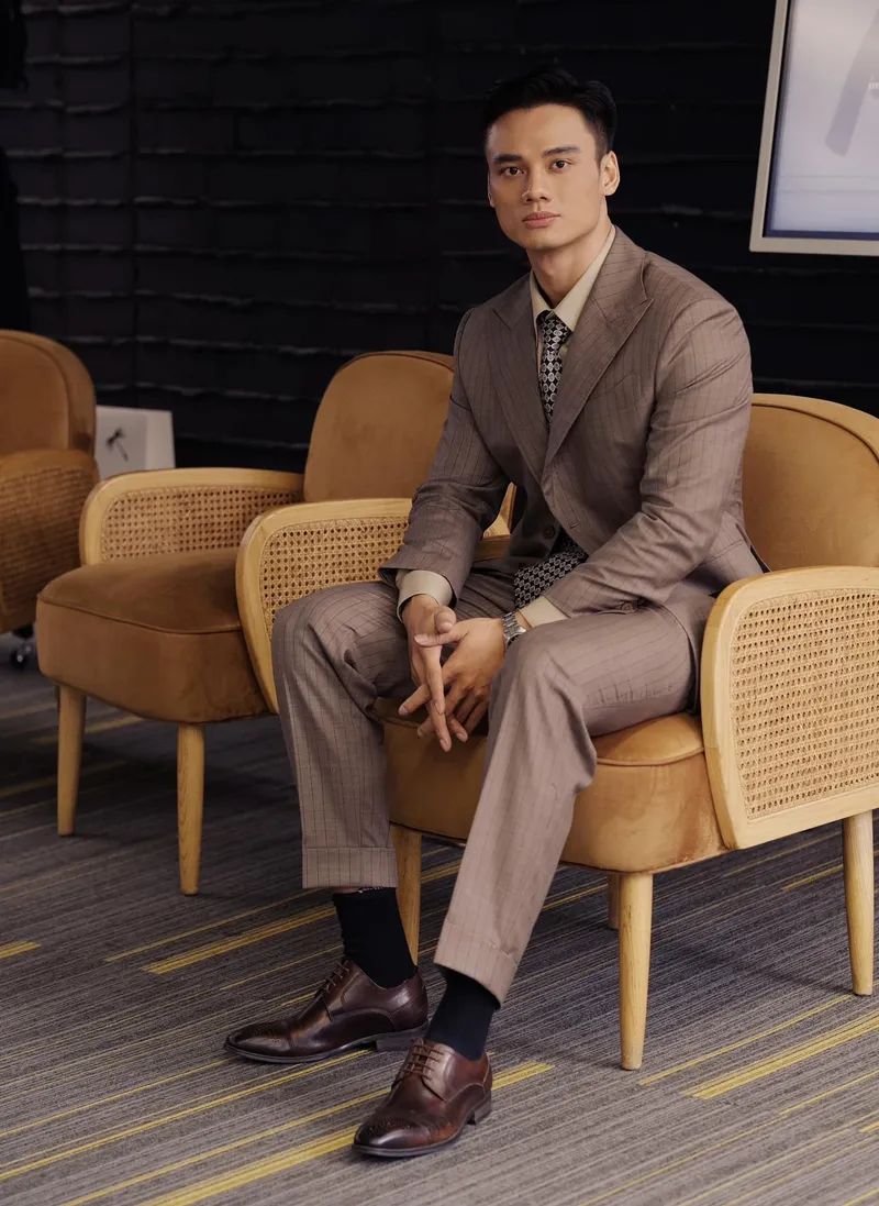 Bộ ảnh đời thường của Á Vương Minh Khắc vẫn khiến fan mê mẩn Bộ ảnh đời thường của Á Vương Minh Khắc vẫn khiến fan mê mẩn