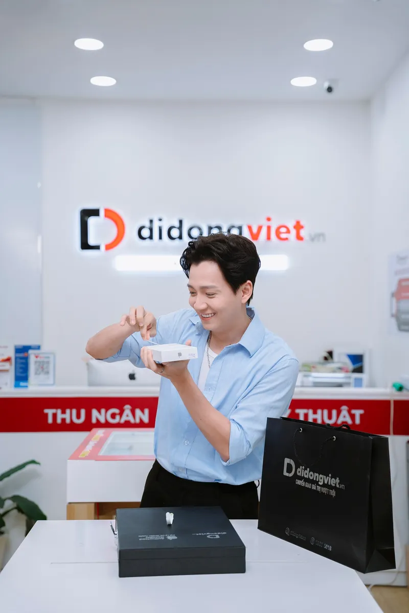Ngô Kiến Huy ca sĩ diễn viên MC luôn sáng tạo trong từng vai diễn Ngô Kiến Huy ca sĩ diễn viên MC luôn sáng tạo trong từng vai diễn