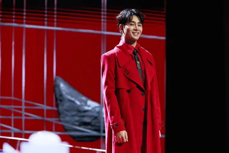 Người mẫu Nhâm Phương Nam cùng bộ suit nổi bật tinh tế Người mẫu Nhâm Phương Nam cùng bộ suit nổi bật tinh tế