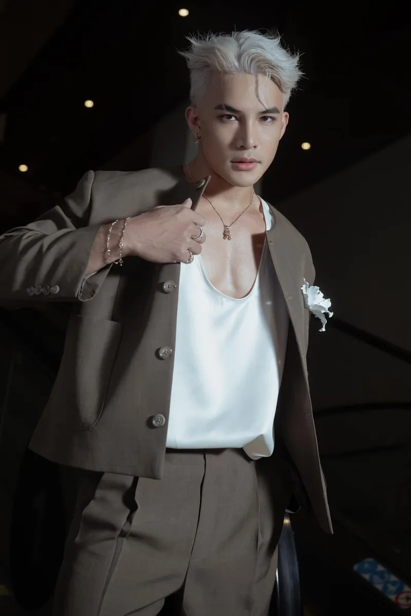 Người mẫu Nguyễn An Duy là hình mẫu lý tưởng trong làng thời trang Người mẫu Nguyễn An Duy là hình mẫu lý tưởng trong làng thời trang