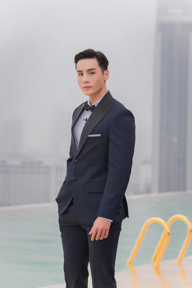 Nam vương Cao Xuân Tài truyền cảm hứng qua phong cách sống Nam vương Cao Xuân Tài truyền cảm hứng qua phong cách sống