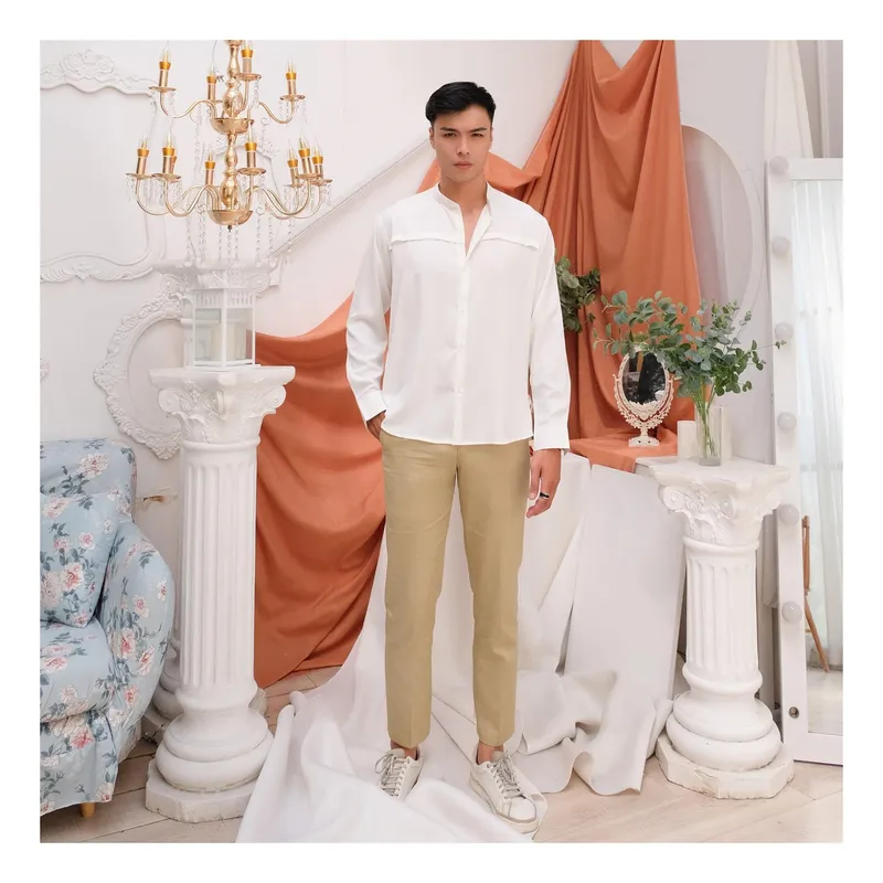 Phong cách thời trang đẳng cấp của Nam Vương Nguyễn Mạnh Lân thu hút mọi ánh nhìn Phong cách thời trang đẳng cấp của Nam Vương Nguyễn Mạnh Lân thu hút mọi ánh nhìn