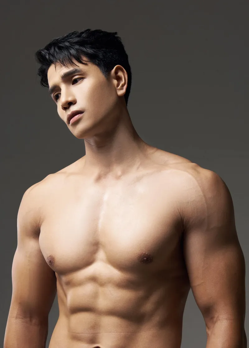 Nam vương Trịnh Bảo là biểu tượng thời trang hàng đầu của quý ông Nam vương Trịnh Bảo là biểu tượng thời trang hàng đầu của quý ông