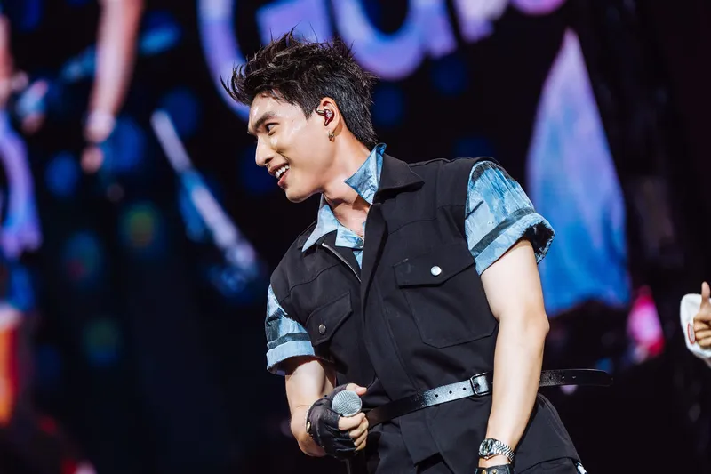 Rapper Hiếu Thứ Hai tạo dấu ấn riêng với phong cách rap