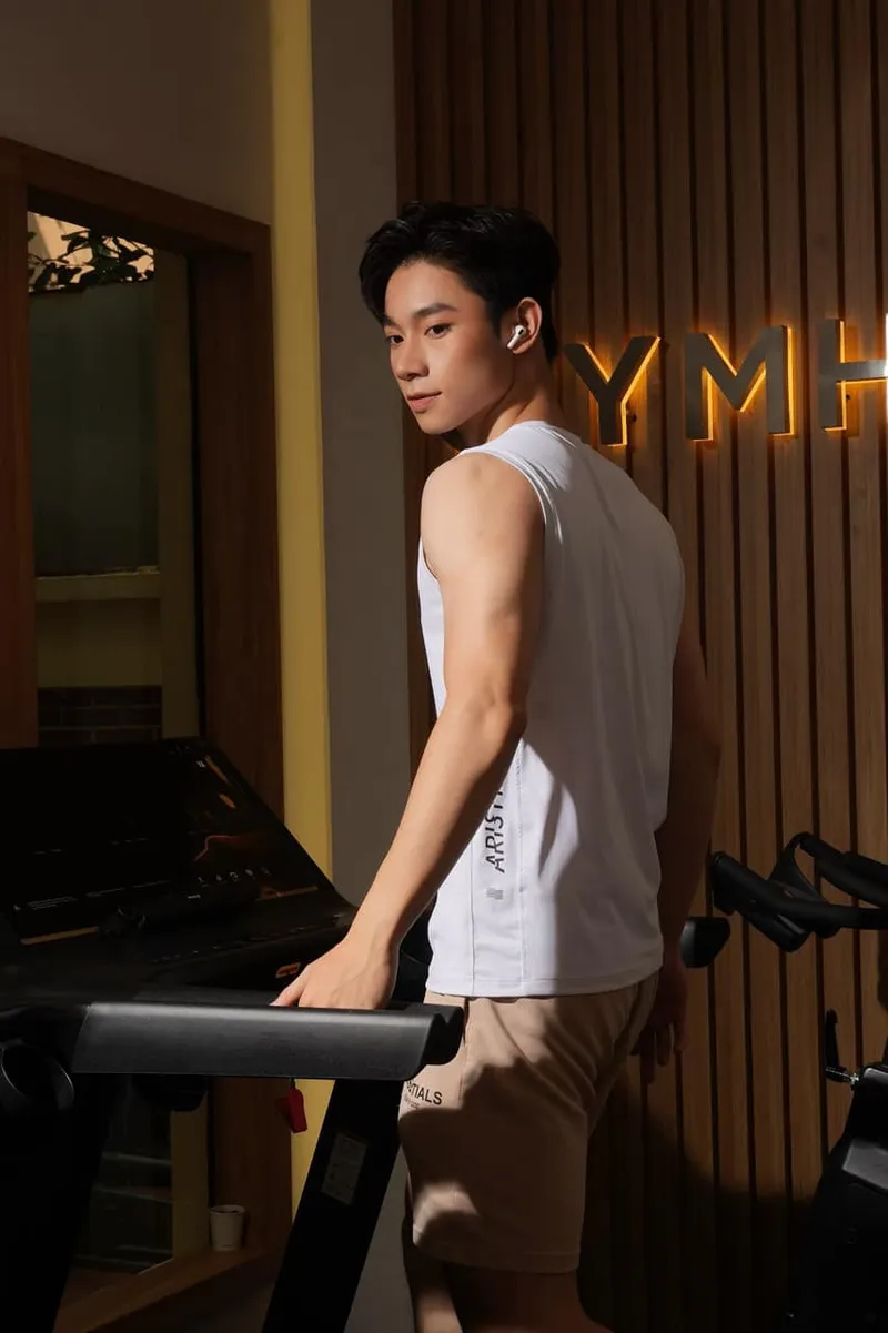 Cảm hứng thời trang từ người mẫu Dương Hoàng Hải Cảm hứng thời trang từ người mẫu Dương Hoàng Hải