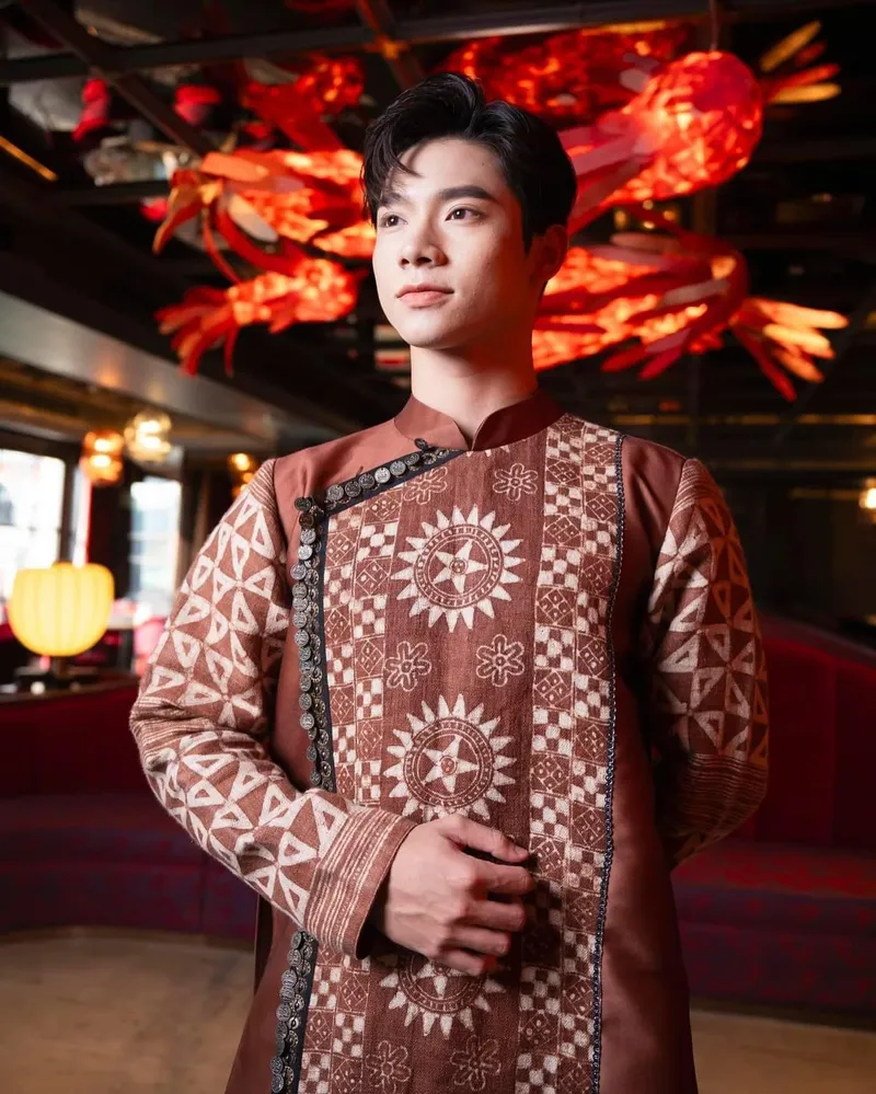 Người mẫu Dương Hoàng Hải chinh phục ánh nhìn đầu tiên Người mẫu Dương Hoàng Hải chinh phục ánh nhìn đầu tiên