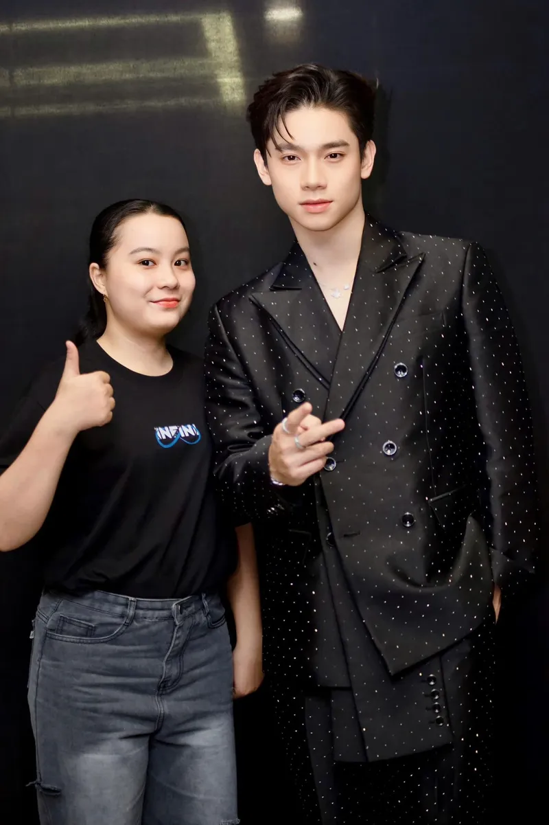 Người mẫu Dương Hoàng Hải và vẻ đẹp tự nhiên chân thật Người mẫu Dương Hoàng Hải và vẻ đẹp tự nhiên chân thật
