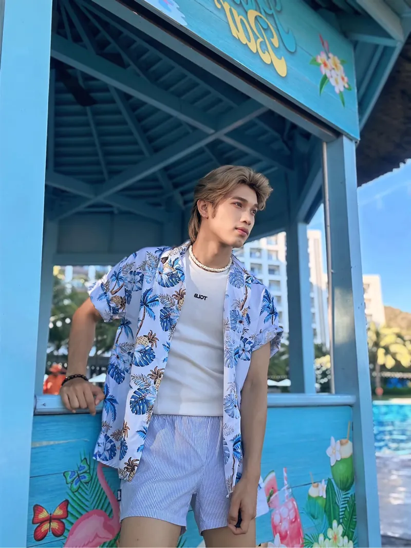 Phong cách lịch lãm của người mẫu Ngô Việt Hoàng thu hút ánh nhìn Phong cách lịch lãm của người mẫu Ngô Việt Hoàng thu hút ánh nhìn
