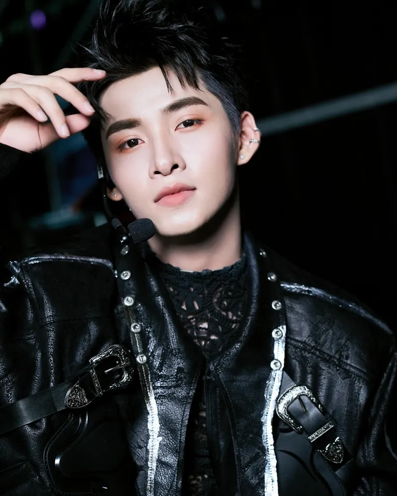 Gemini Hùng Huỳnh sinh năm bao nhiêu khiến fan tò mò Gemini Hùng Huỳnh sinh năm bao nhiêu khiến fan tò mò