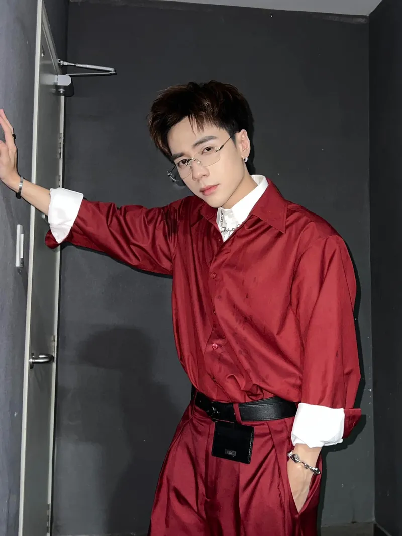 Hậu trường 7 nụ cười xuân Quang Hùng MasterD vui nhộn Hậu trường 7 nụ cười xuân Quang Hùng MasterD vui nhộn
