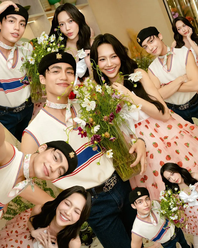 Ca sĩ Mono yêu Phương Thanh tin đồn khiến fan bất ngờ Ca sĩ Mono yêu Phương Thanh tin đồn khiến fan bất ngờ