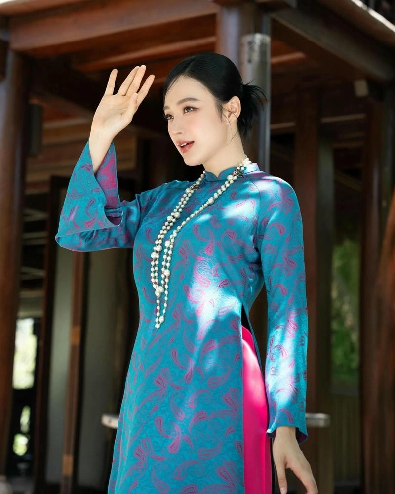 Cập nhật hình ảnh mới Angela Phương Trinh 2024