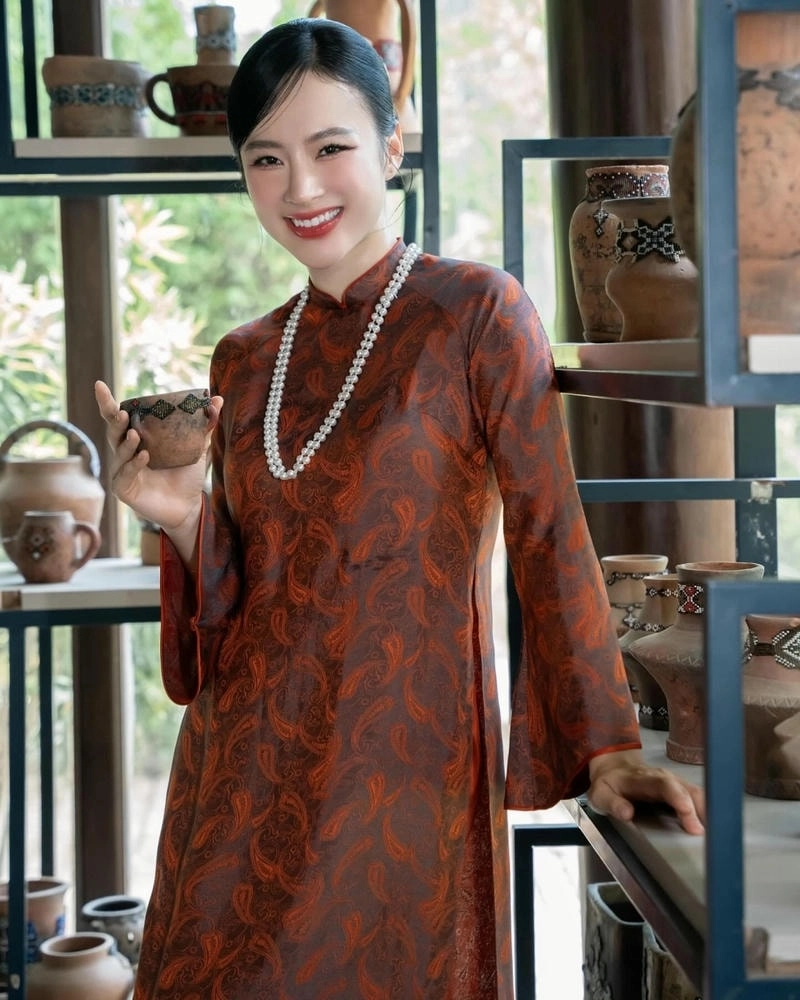 Khám phá bí quyết giữ dáng Body Angela Phương Trinh
