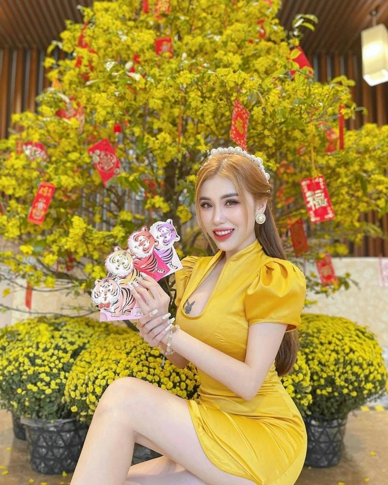 Cùng tìm hiểu Ca sĩ Bảo Trân là ai
