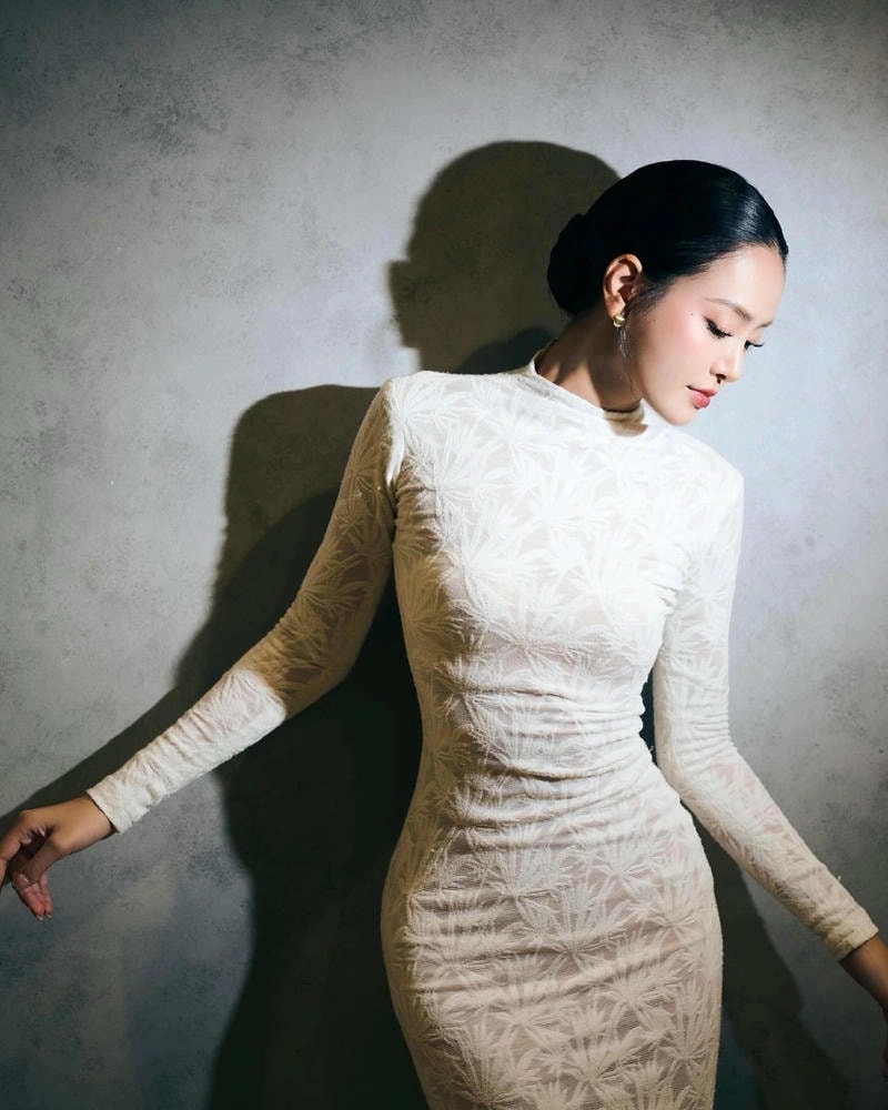 Ảnh nóng bỏng của Bùi Khánh Linh đảo thiên đường