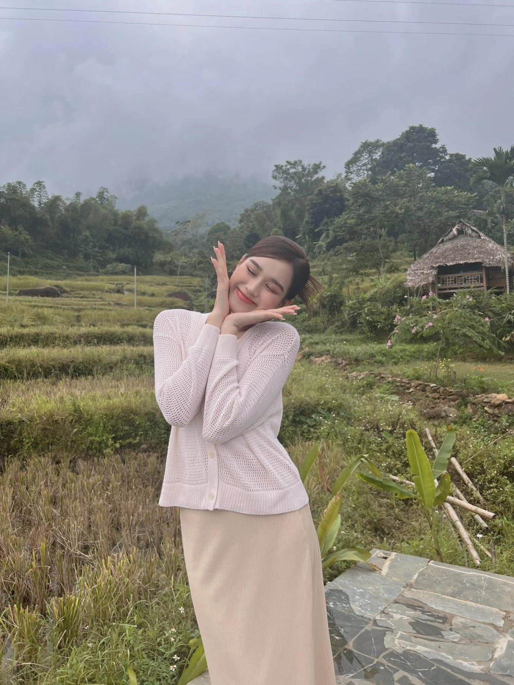 Giây phút xúc động khi Đỗ Thị Hà đăng quang
