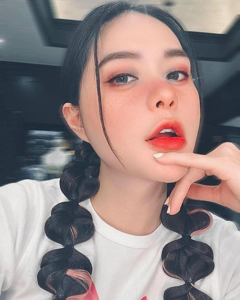 Cú sốc nặng nề từ tin Đoàn Di Băng vỡ nợ