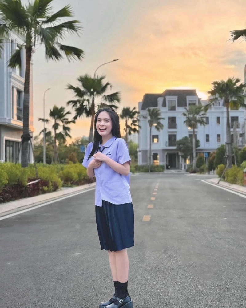 Bí mật chưa kể trong Đoàn Di Băng tiểu sử