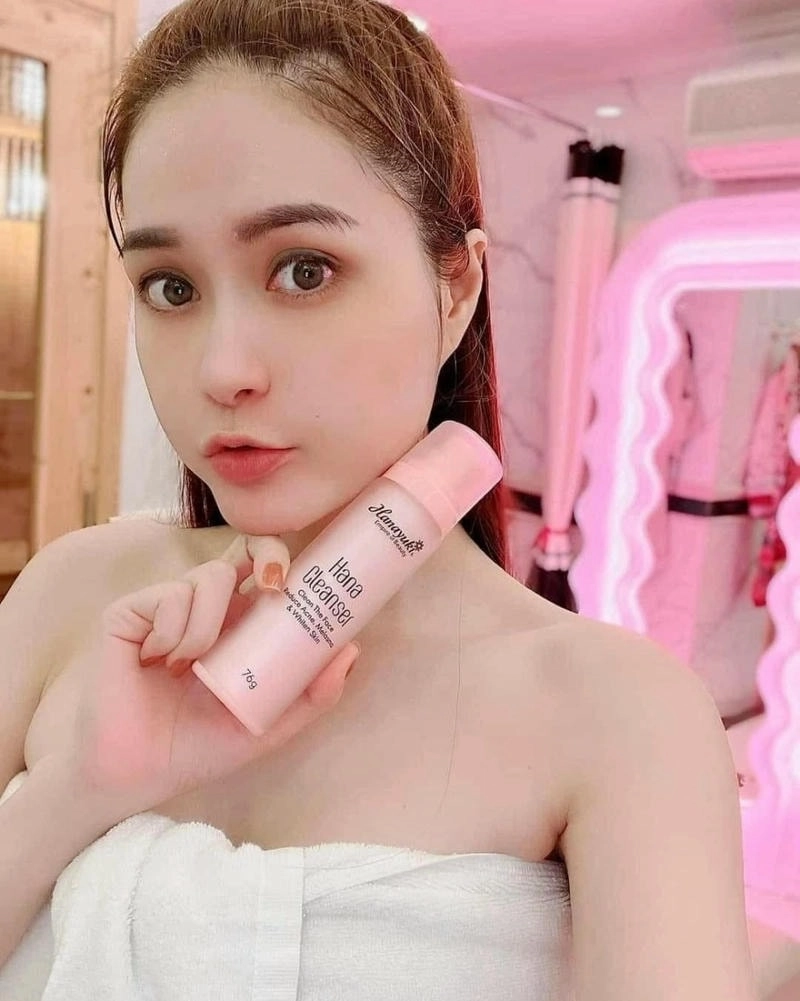 Tin nóng Đoàn Di Băng giải thể công ty