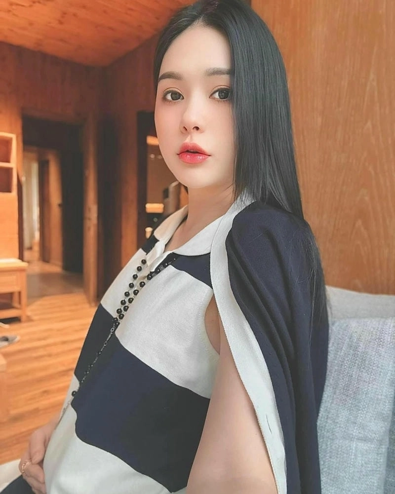 Thông tin gây sốc Đoàn Di Băng mang bầu lần 4