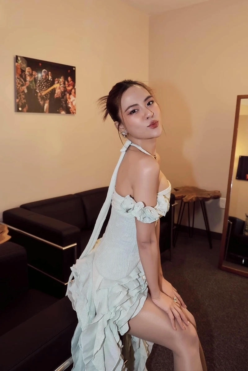 Đọc ngay lời bài hát Hà Nhi từng cho nhau đầy cảm xúc