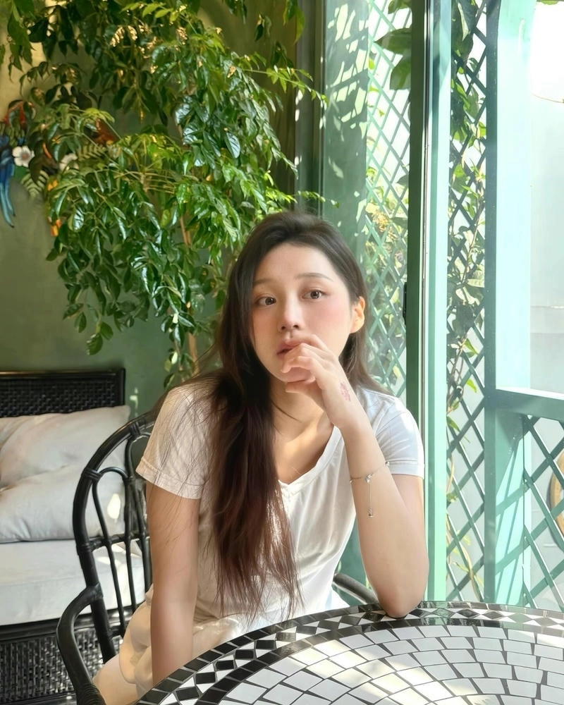 Tìm hiểu Han Sara bao nhiêu tuổi
