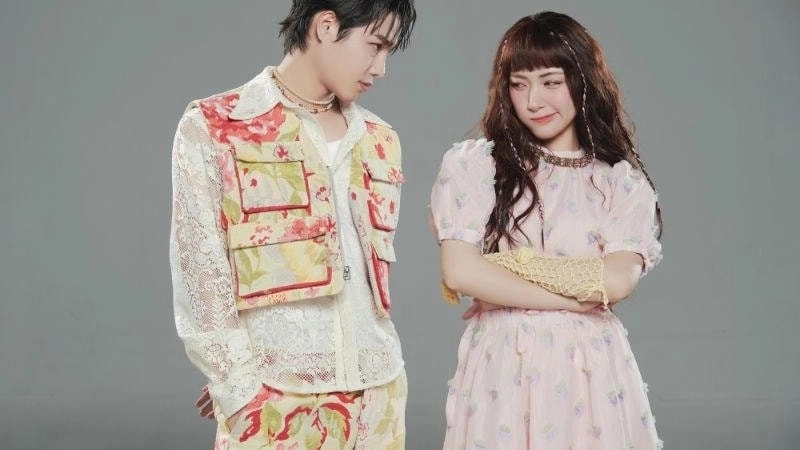 Hội bạn thân thiết Hoà Minzy Erik Đức Phúc
