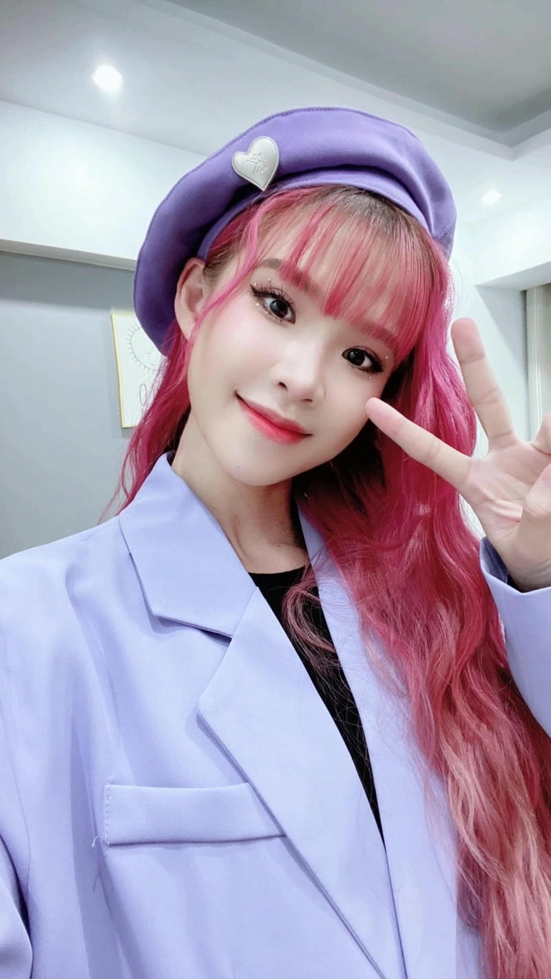 Thử sức cùng karaoke quên Khởi My cực chill