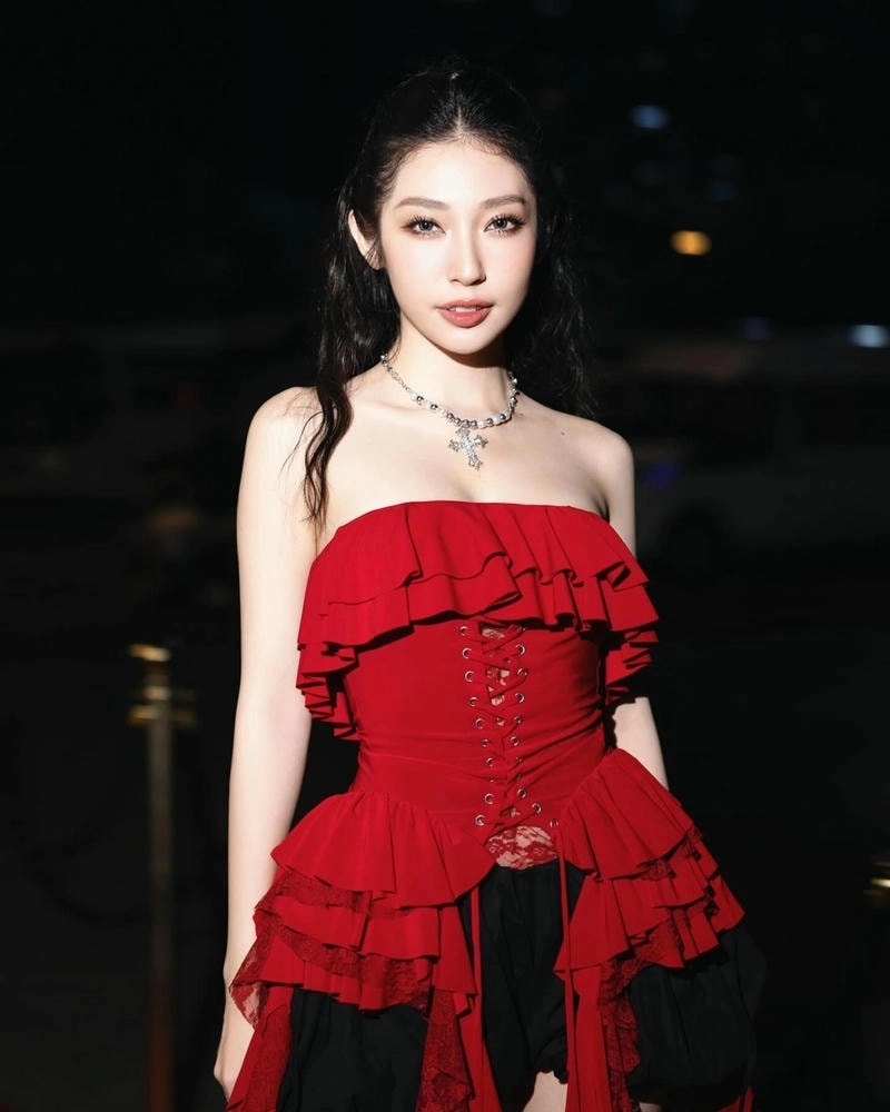 Chiều cao thật sự của Khổng Tú Quỳnh cao bao nhiêu