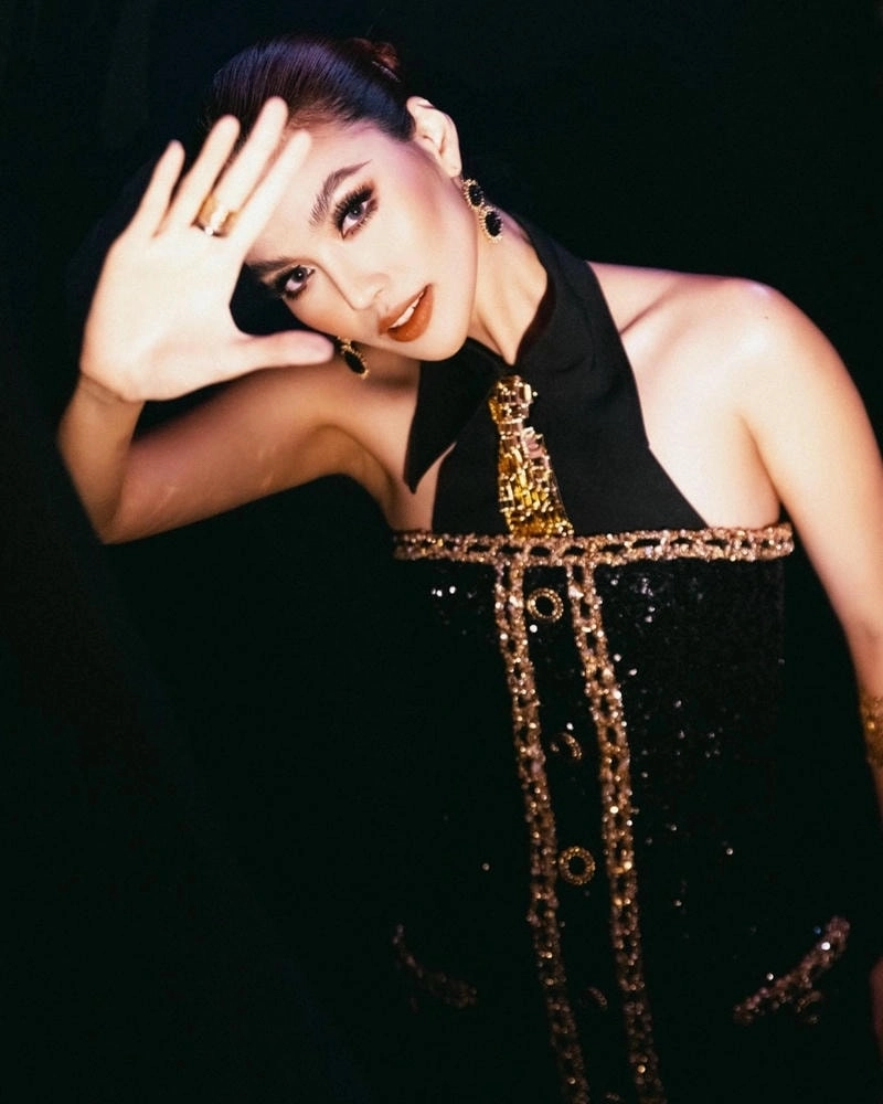 Lan Khuê thi Miss World gây tiếng vang lớn