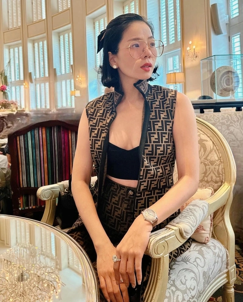 Đắm chìm trong không gian nhạc lệ quyên