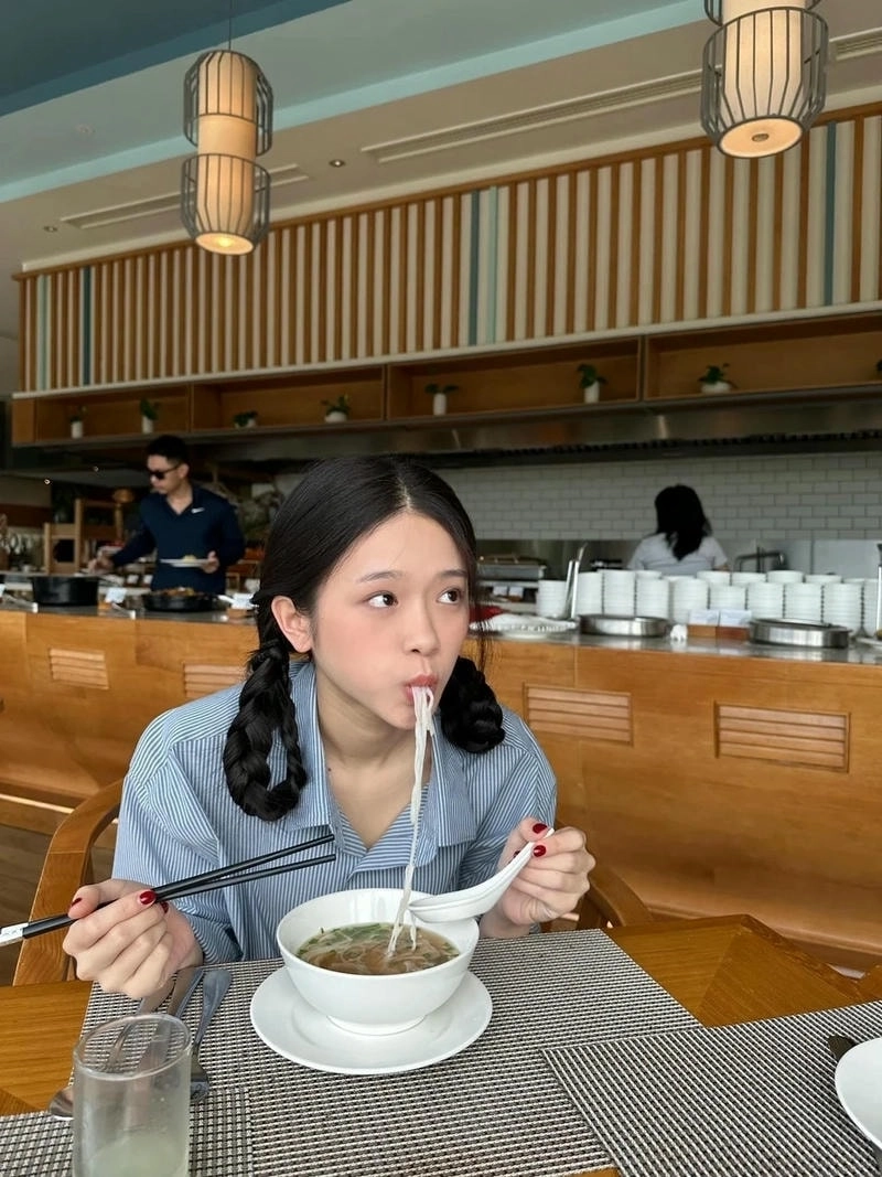 Linh Ka tiktok nổi tiếng với video triệu view