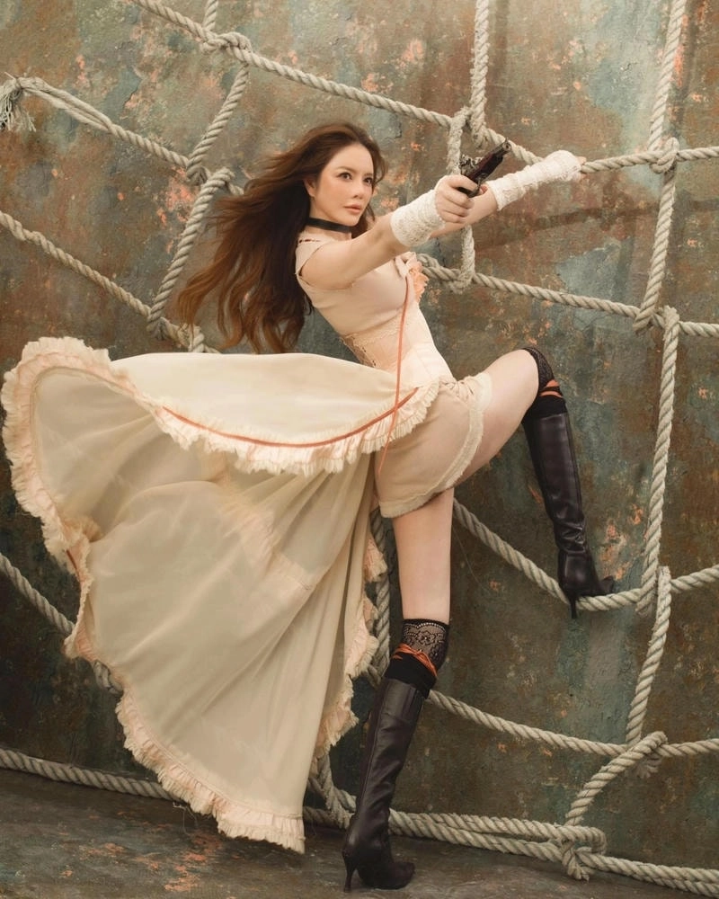 Tin đồn Lý Nhã Kỳ rửa tiền làm dậy sóng