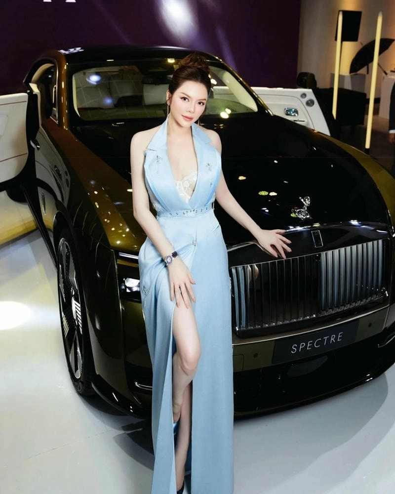 Khối tài sản của Lý Nhã Kỳ gây sốc