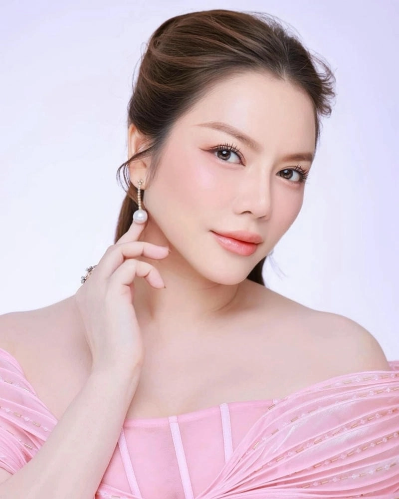 Cuộc sống Lý Nhã Kỳ hiện tại thế nào