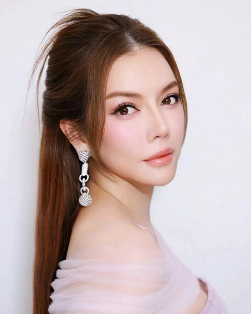 Khả năng Lý Nhã Kỳ nói tiếng Anh ra sao