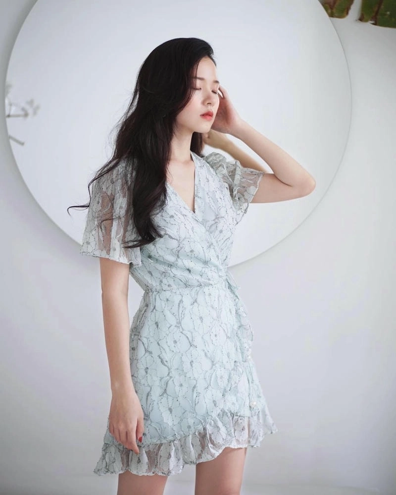 Bật mí điều bạn chưa biết Midu tên thật là gì