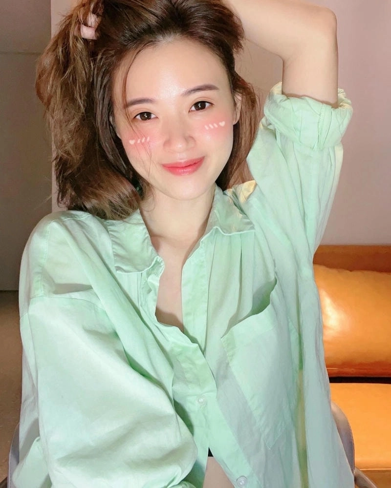 Câu trả lời thông minh của Midu nhanh như chớp