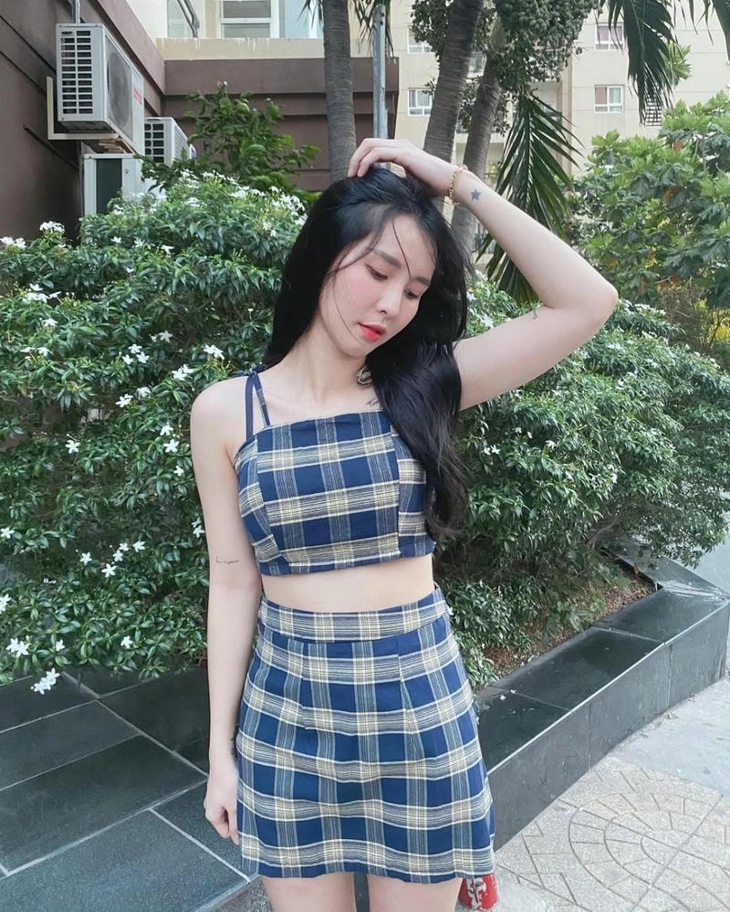 Nhiều fan tìm hiểu ngân sát thủ bao nhiêu tuổi