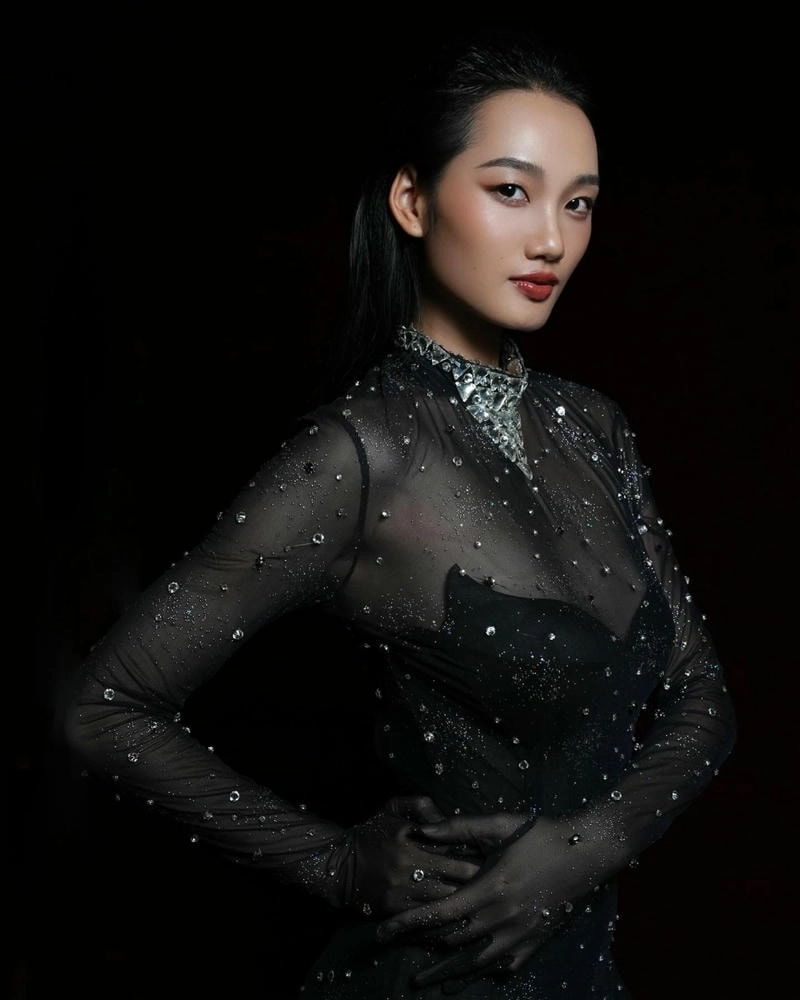 Ngắm nhìn phong cách của Nguyễn Quỳnh Anh Model