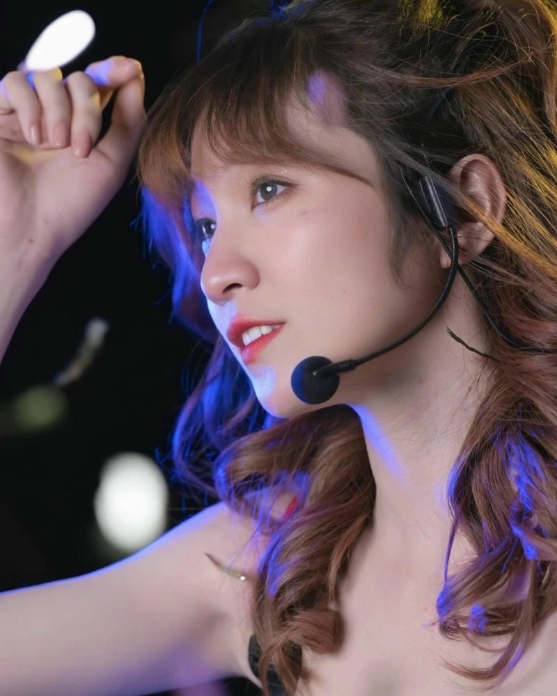 Nhiều người kỳ vọng sẽ Sẽ Như Hexi