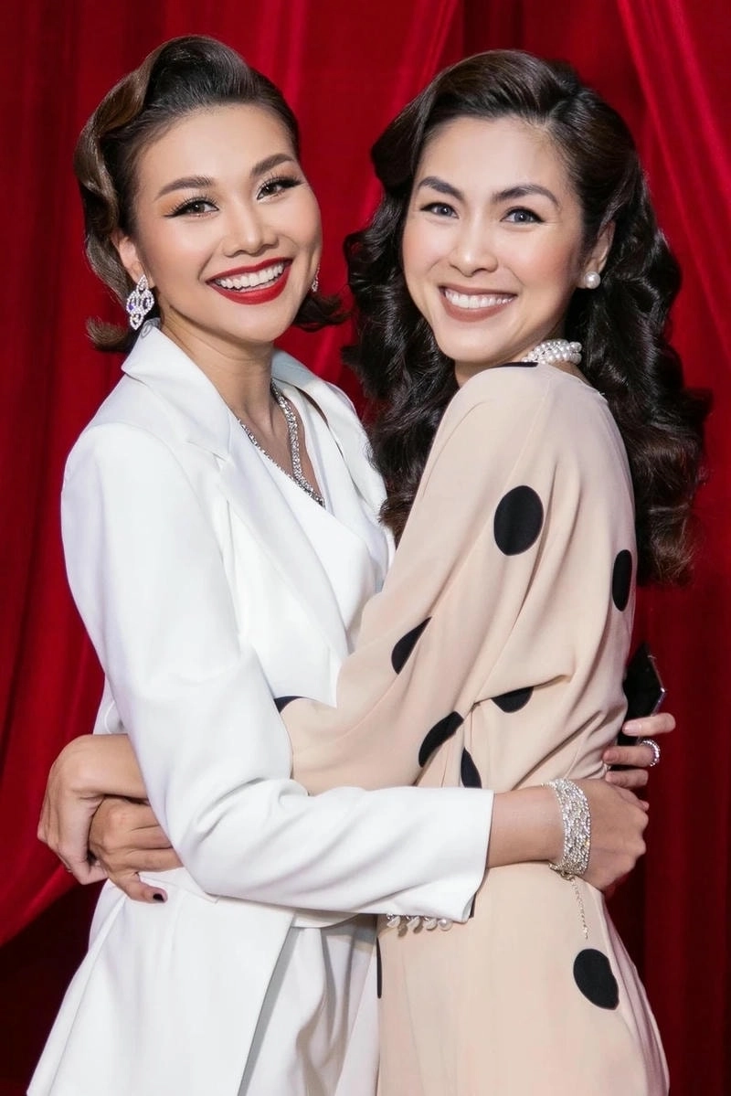 Bất ngờ với vai trò ca sĩ Tăng Thanh Hà trên sân khấu