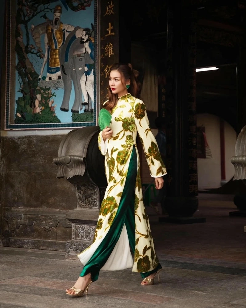 Tò mò về Thanh Hằng Tuổi hiện tại