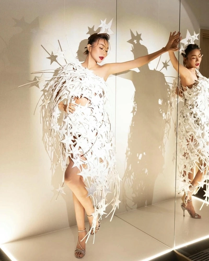 Vẻ đẹp tài năng của Thanh Hằng Nghệ Sĩ