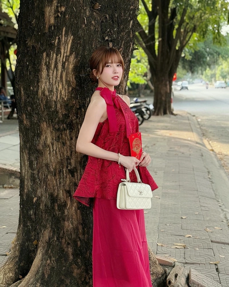 Dân mạng truy tìm số đo 3 vòng của Thiều Bảo Trâm