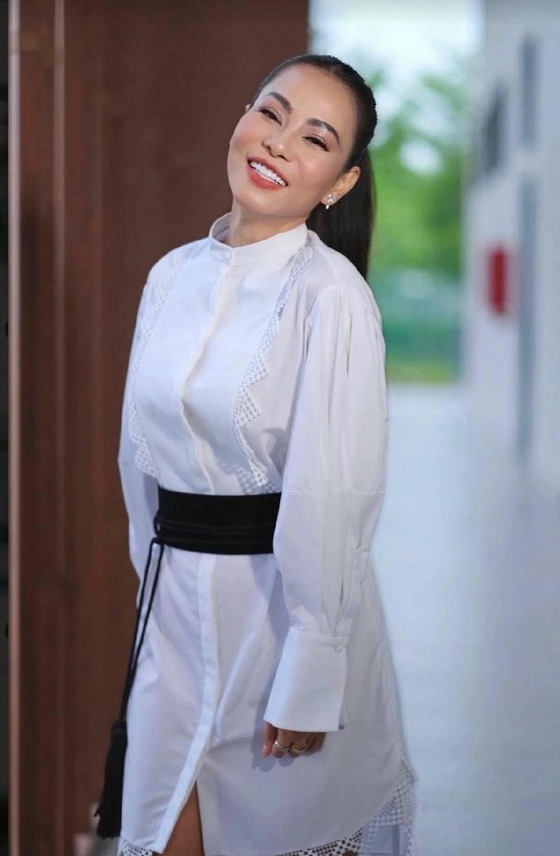 Cùng hát với ca sĩ Thu Minh karaoke