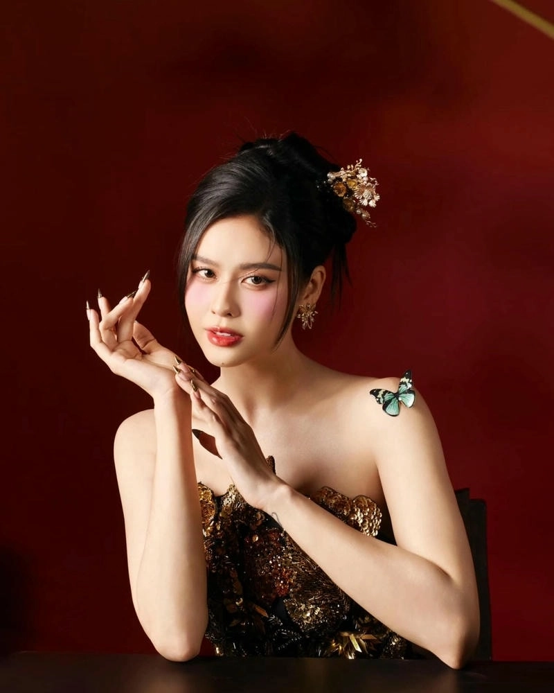 Ca sĩ Trương Quỳnh Anh luôn gây ấn tượng với giọng hát đầy cảm xúc